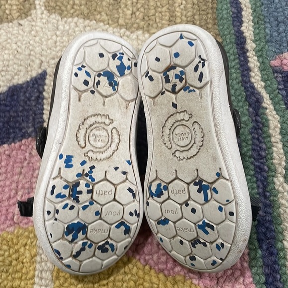 Livie and Luca toddler Mary Janes - Picture 6 of 7